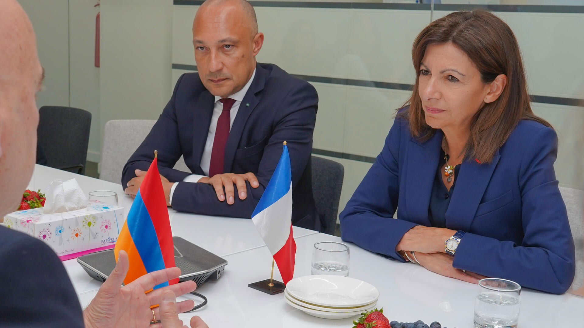 Mayor of Paris Visits AGBU Armenia Reaffirming a Fruitful Relationship